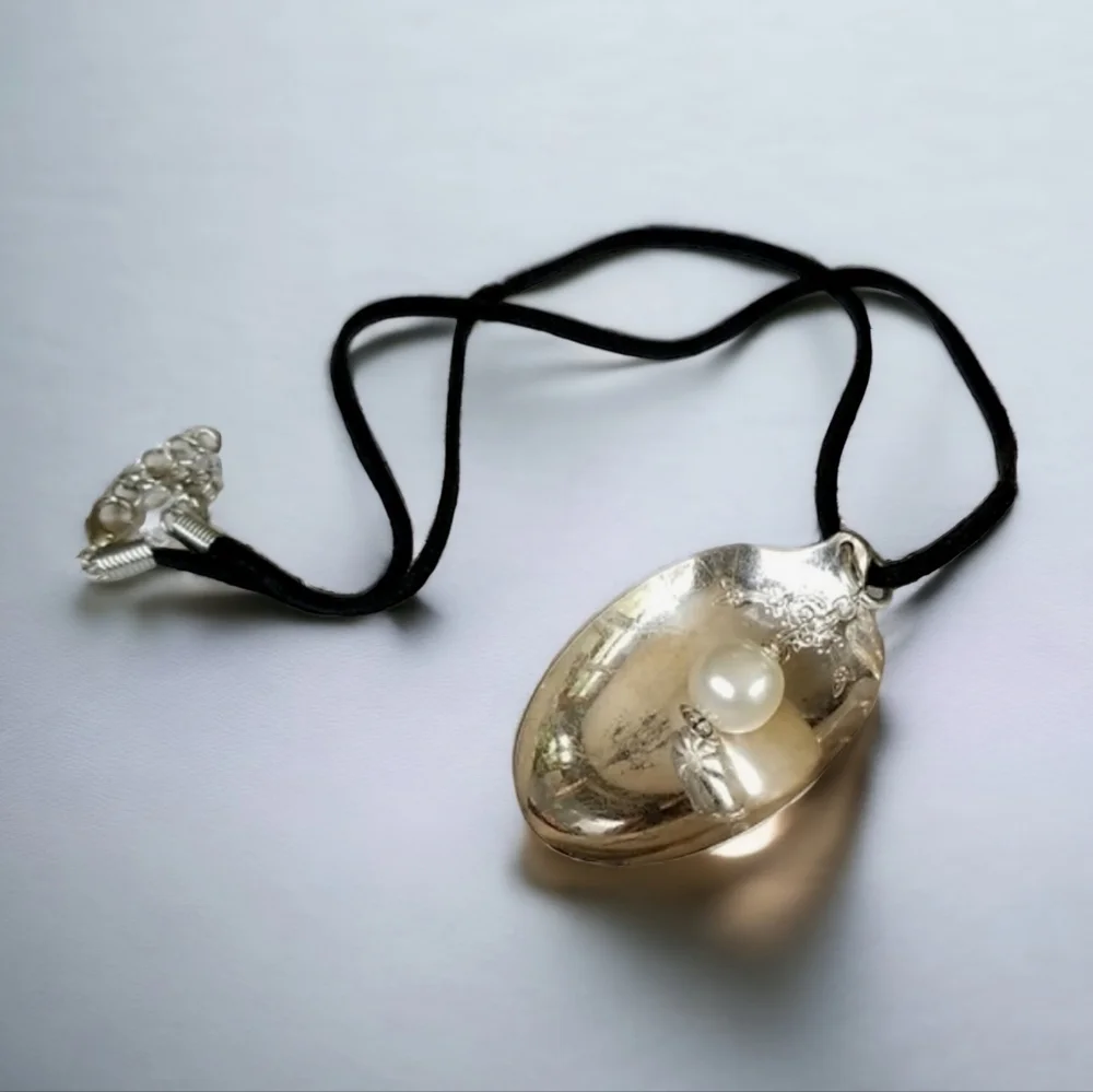 NWT Repurposed Hand Crafted Vintage Spoon Pendant Necklace
